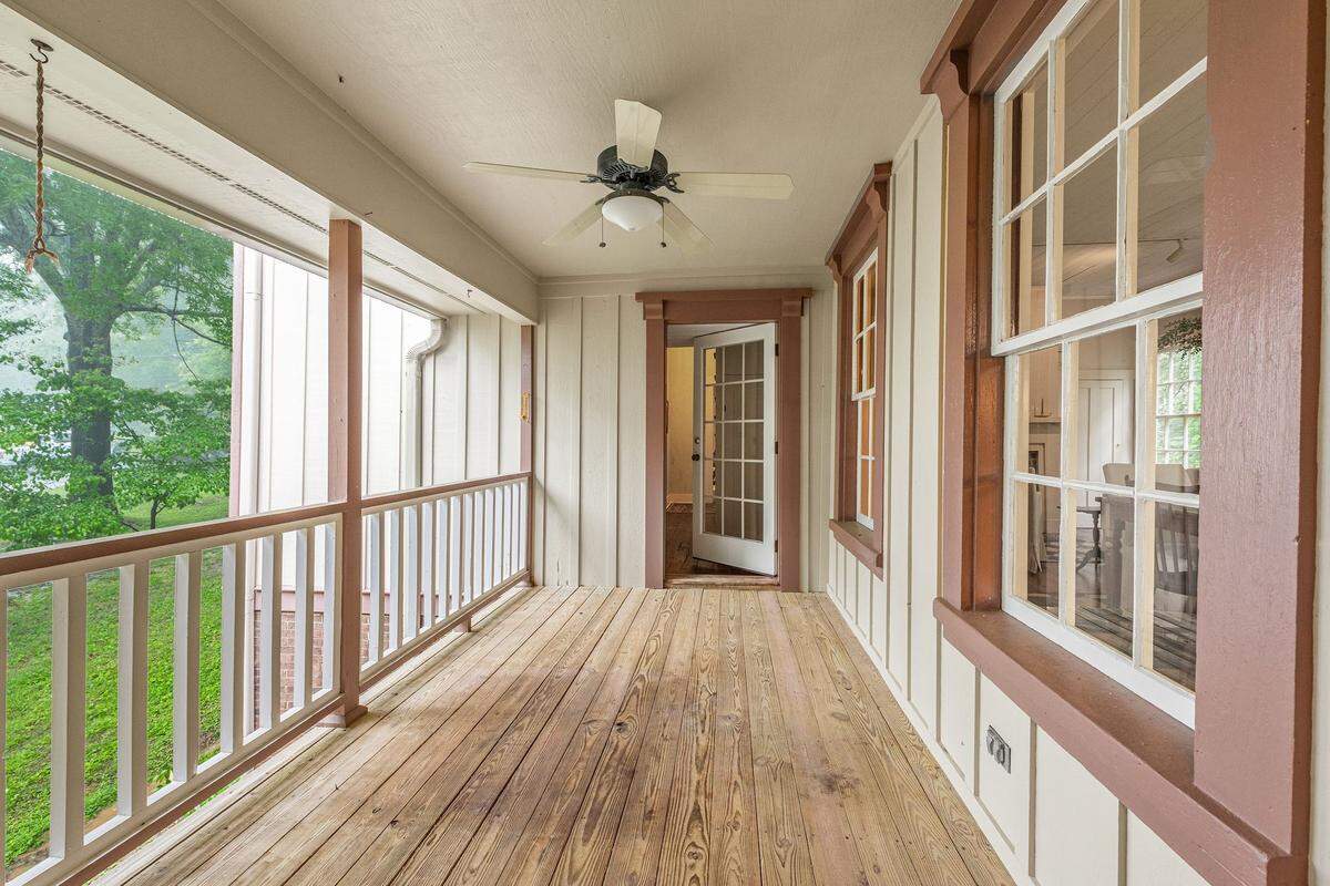 As a collector and dealer of early Americana, Doris Stotz loved her 1853 Lentz Hotel home.