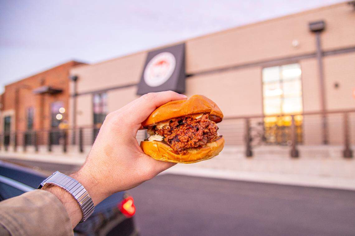 The Dasher Chicken Sandwich at Mad Dash is juicy, crispy and flavorful — everything you want in a fried chicken sandwich.
