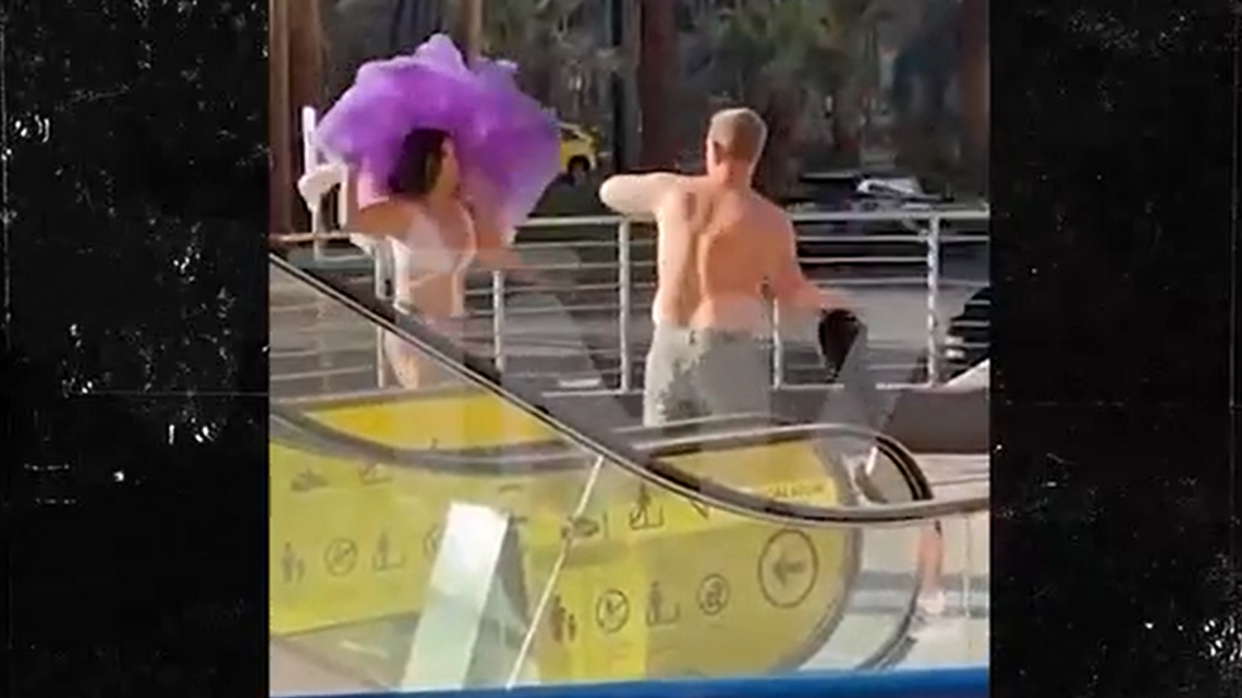 Vegas showgirl impersonators attacked 2 NC tourists over tip dispute, reports say