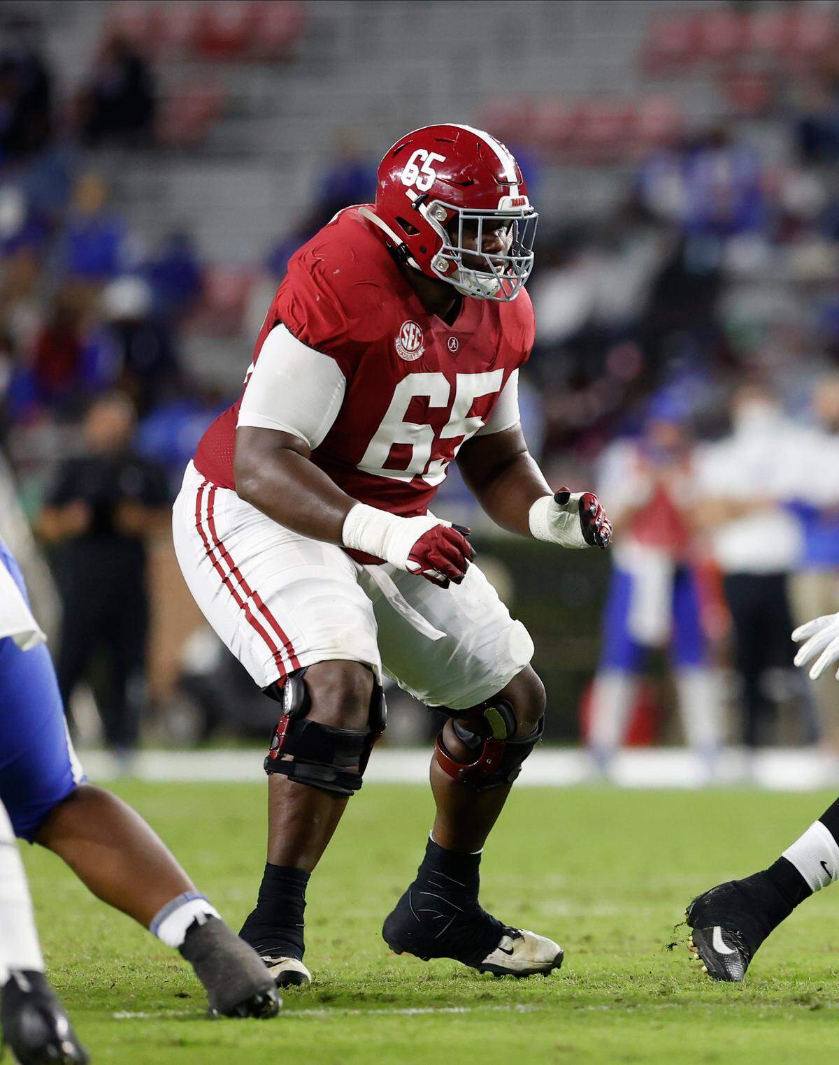 11/21/20 MFB Alabama vs Kentucky Alabama offensive lineman Deonte Brown (65) Photo by Kent Gidley