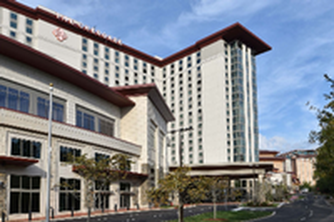 In October 2021, the Eastern Band of Cherokee Indians opened this 19-story, 725-room hotel tower and a convention center at Harrah’s Cherokee Casino Resort. The tower, called the Cherokee, was the tribe’s fourth at the site.