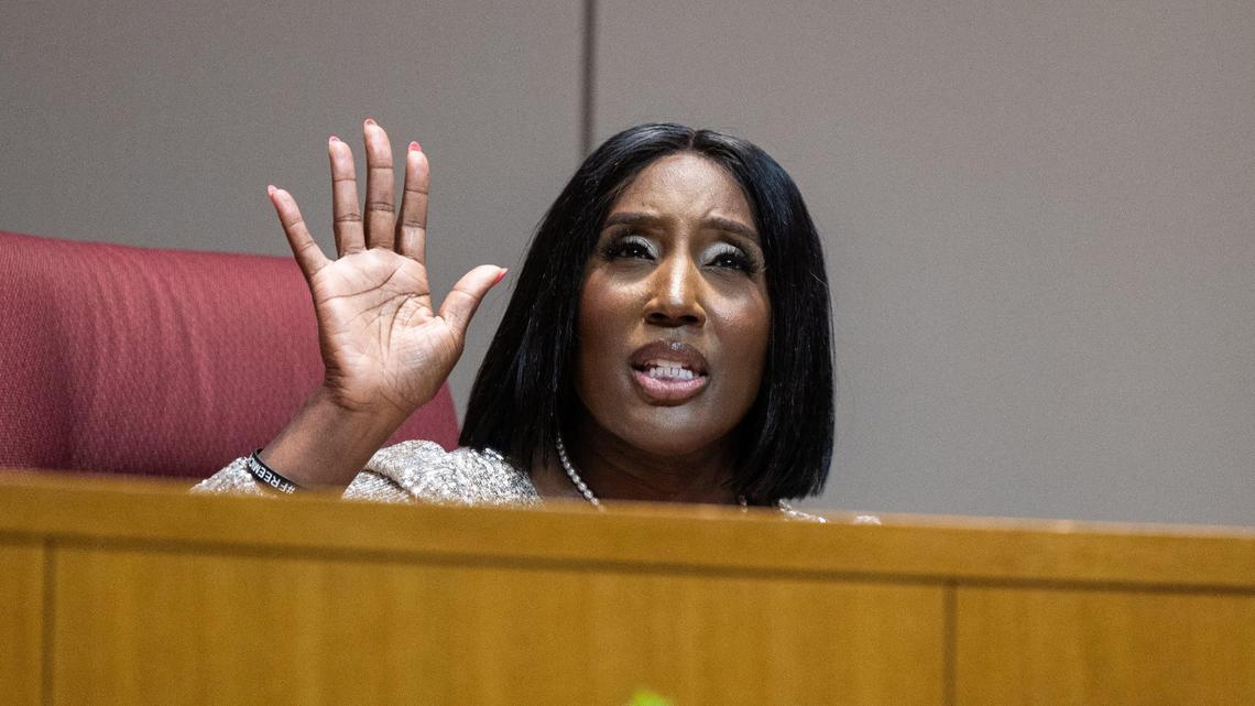 Charlotte council member indicted on federal COVID loan fraud charges