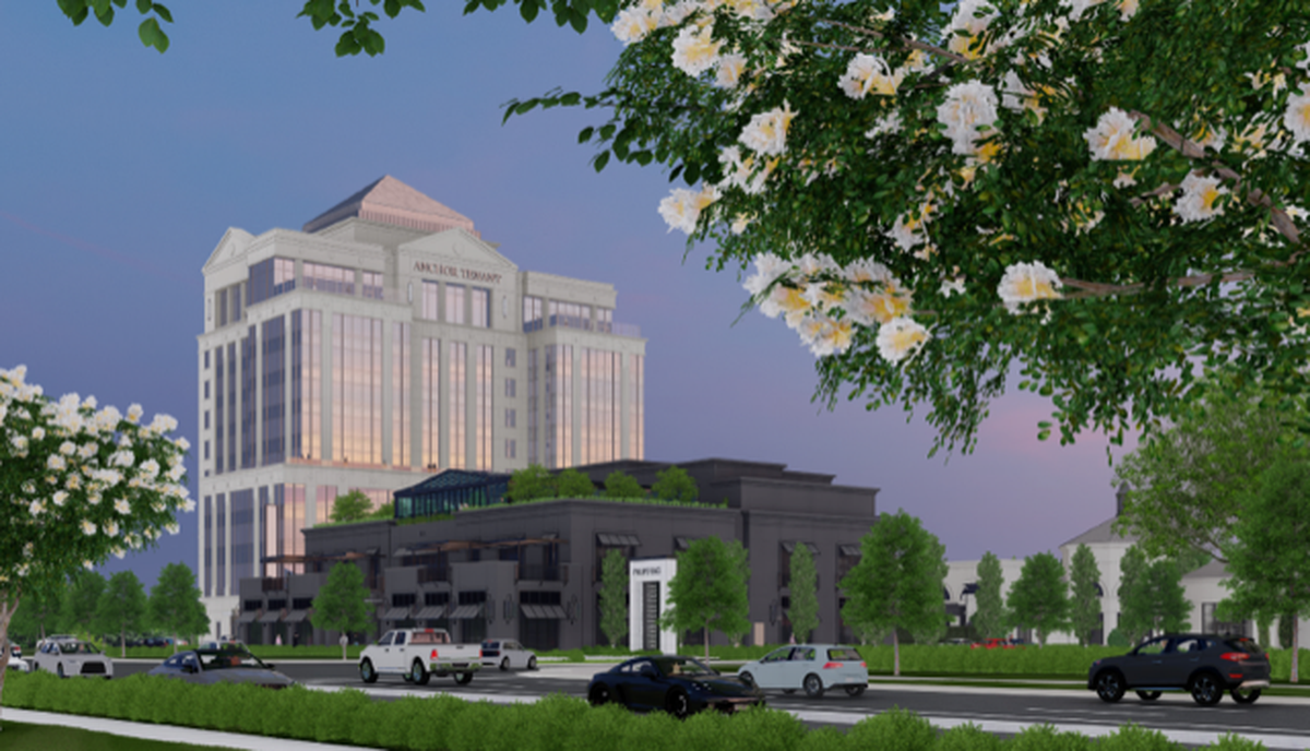 Local developer Lincoln Harris is proposing to build a 10-story tower in SouthPark. If approved by City Council, it would be the tallest in the area.