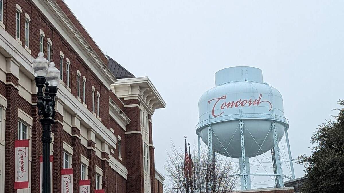 Gibson Mill Market in Concord is expanding its lineup in May with two new additions: Piatto Fresco, a Mediterranean eatery, and Gelato di Luna, a gelato shop from the owner of Taco Street.