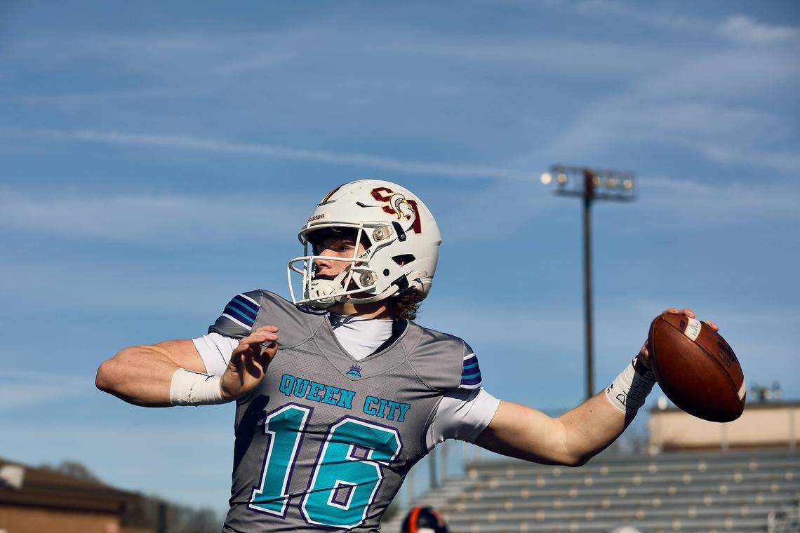 Sun Valley QB Noah Lineberry (16) warms up prior to the start of the Queen City Senior Bowl hosted at Olympic High School.