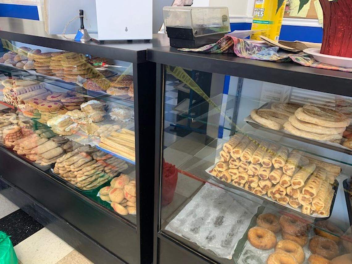 A selection of the offerings at Panaderia El Quetzal.