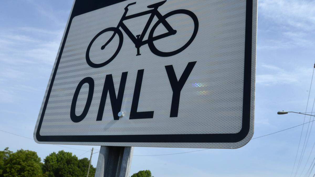 Bike lanes are shown along Statesville Road in Charlotte