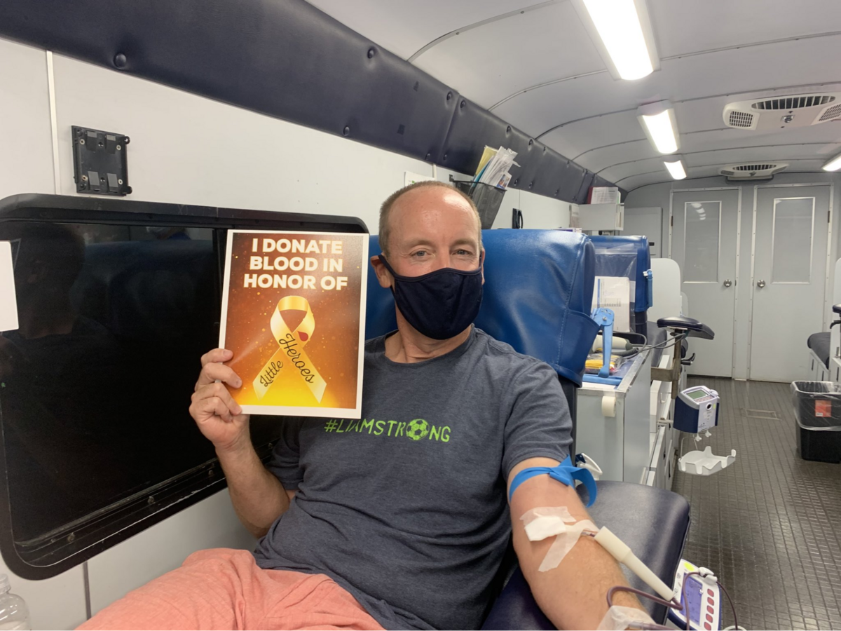 Writer Shawn Flynn gives blood with OneBlood and has also volunteered to help organize donation drives.