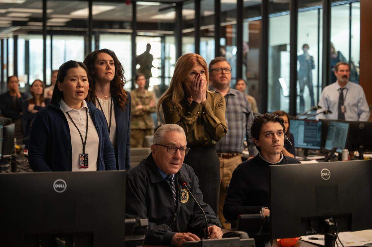 From left, Union County resident Eden Lee as Special Agent Angela Kim, Mozhan Navabi, Robert De Niro,, Connie Britton, Jay Klaitz and Ignacio Diaz-Silverio in a scene from Netflix’s political thriller “Zero Day.” It’s the highest-profile role to date for Lee.