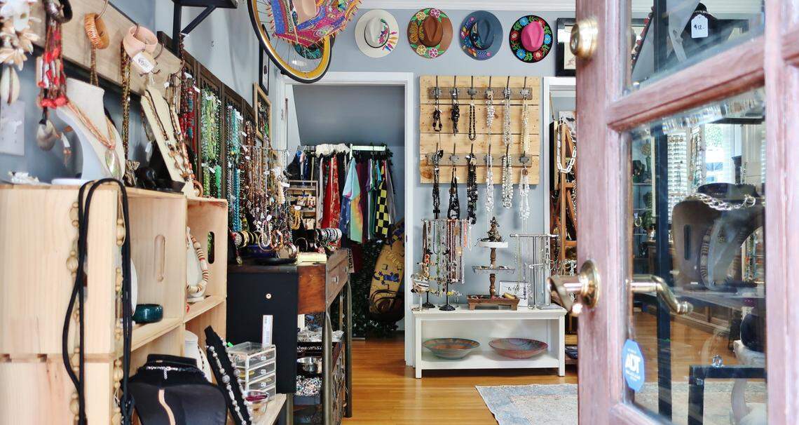 Nouveau Chapeau sells new, thrift and vintage clothing, jewelry and decor in Commonwealth.
