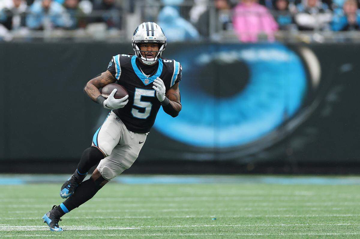 Rico Dowdle at Bank of America Stadium during his 2025 season with the Carolina Panthers. 