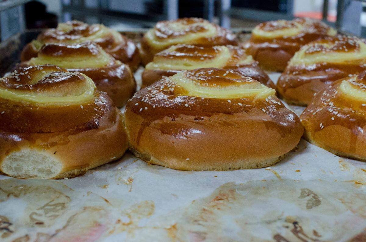 Manolo’s Bakery on Central Avenue offers freshly baked treats.