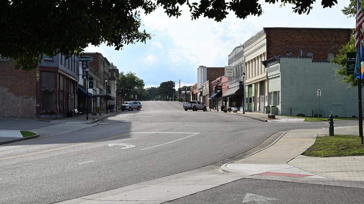 Downtown Hamlet, the historic buildings hide rail memorabilia and the visual artifacts of the town’s past.
