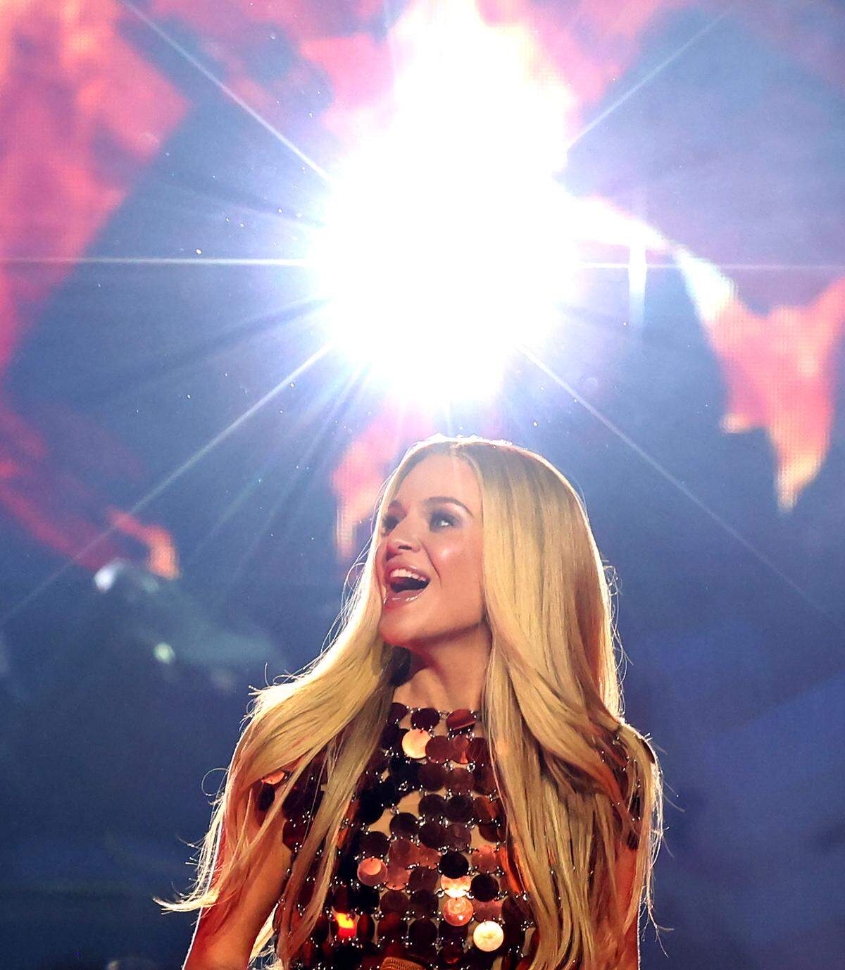Kelsea Ballerini performs at Spectrum Center on Thursday night.