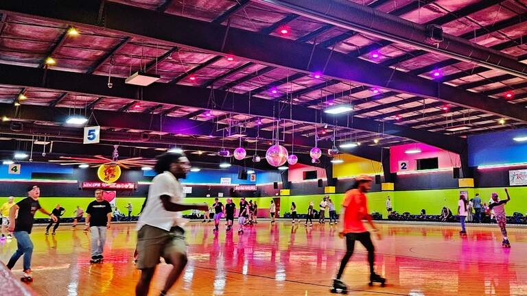 I’m not old, just retro: How to spend a weekend like it’s the ’90s in Charlotte