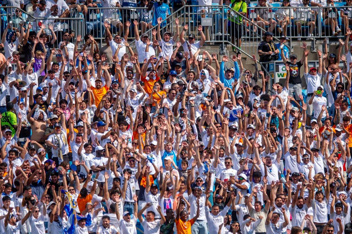 The crowd does the wave during the FIFA Club World Cup game between Real Madrid and Pachuca in Charlotte, NC, Sunday, June 22, 2025.