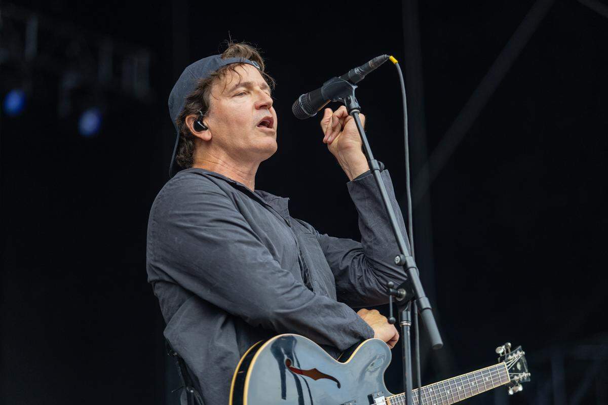 Stephen Jenkins of Third Eye Blind at Lovin’ Life Music Fest 2025.