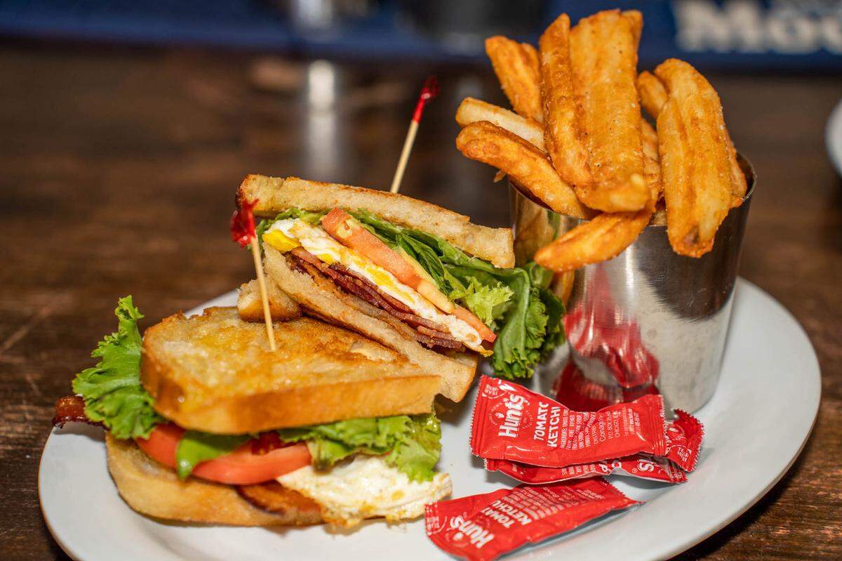 Lebowski’s Fried Egg Avacdo BLT with fries.