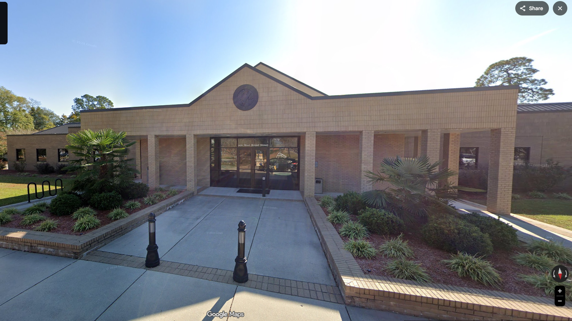 Deadly gunfight erupts after driver shoots into police station, NC sheriff says