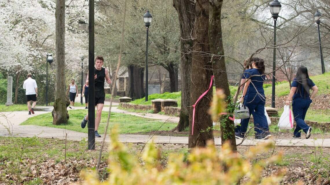 Stop acting like you’re exempt from social distancing while exercising, now — or else