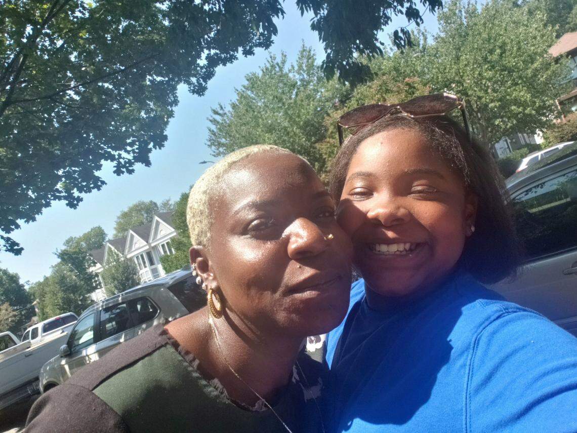 CMS teacher Siddiqah Cooper, with her daughter, Jazmin Cooper