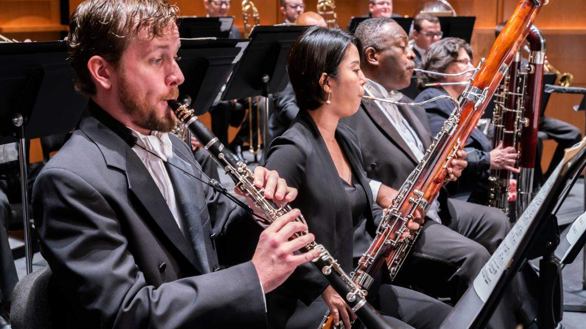 The Charlotte Symphony Orchestra Board of Directors and the American Federation of Musicians, Local 342 negotiating committee, representing the musicians for Charlotte Symphony Orchestra, ratified a new two-year contract on Thursday.