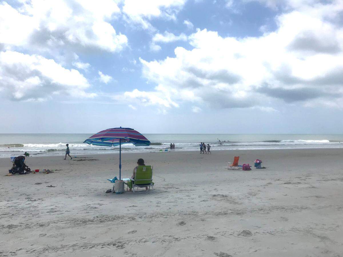 A summer day at North Litchfield Beach.