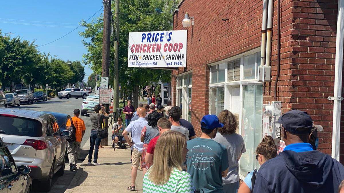 ‘Sad day in Charlotte.’ Crowds gather for one last meal at Price’s Chicken