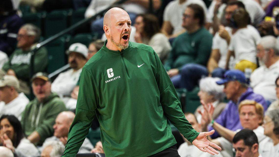 Charlotte 49ers take interim tag off men’s basketball coach Aaron Fearne
