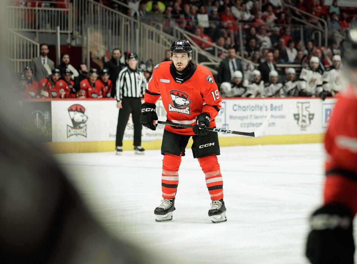 Charlotte Checkers winger John Leonard scored the winning goal in the team’s third-round playoff game against the Hershey Bears on Friday at Bojangles Coliseum.