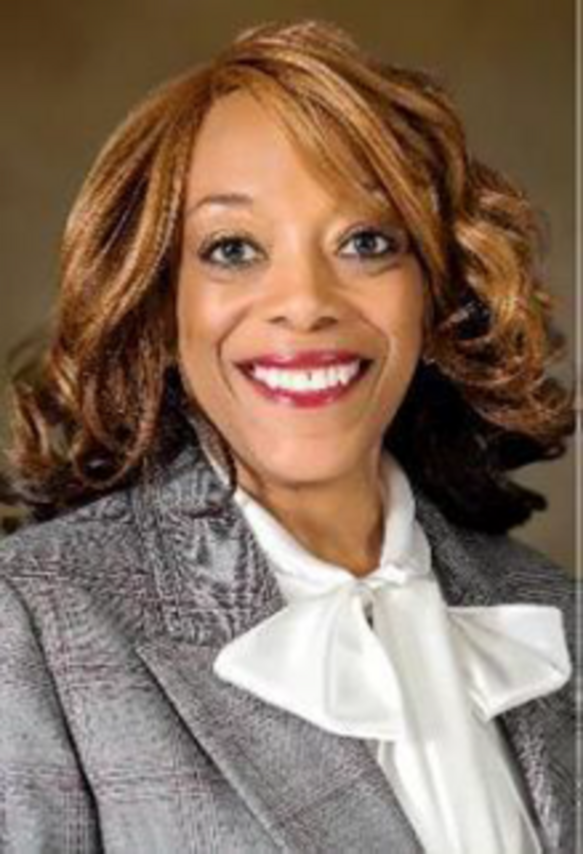 Dr. Roxie Wells
