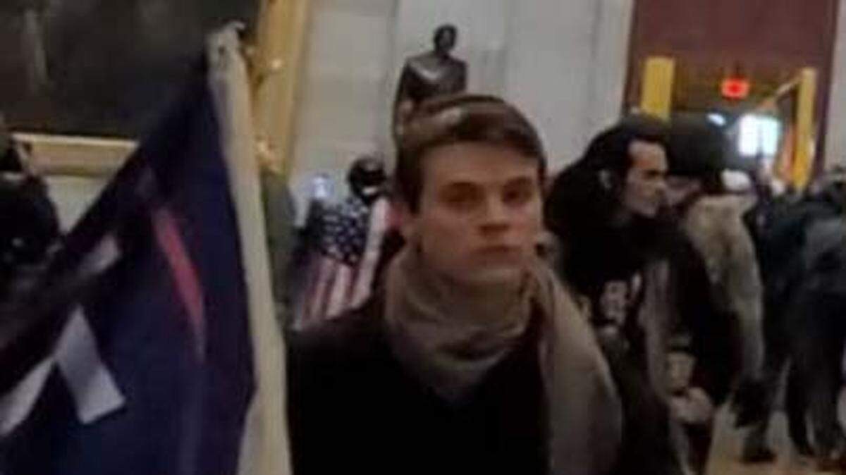 NC man says he entered US Capitol to avoid being trampled by mob. FBI says otherwise.