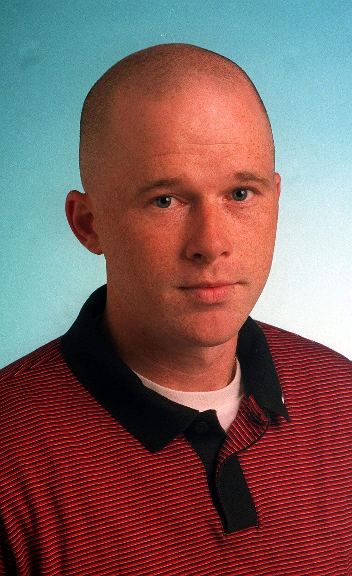 North Meck boys’ basketball coach Duane Lewis in 1999.