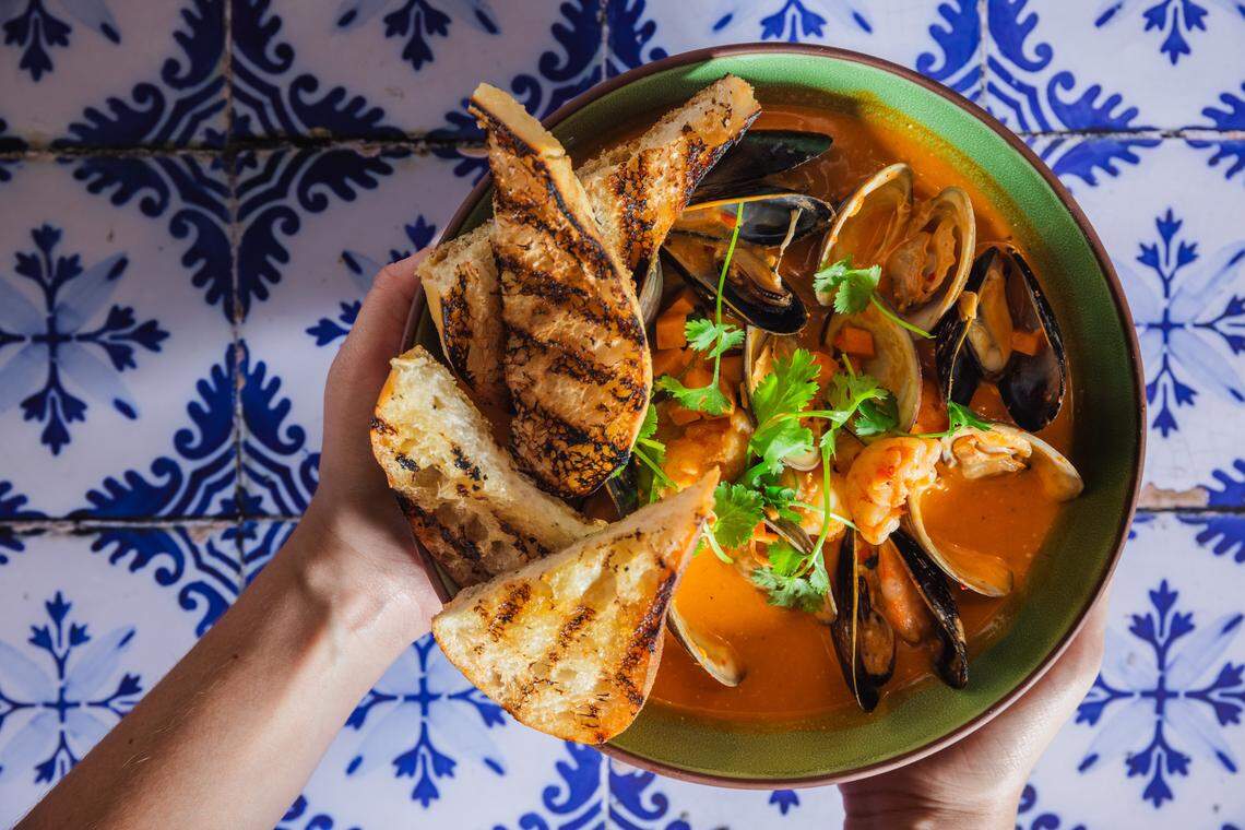 Chapter 6’s small plates options include Mussels & Clams.