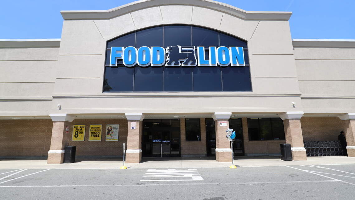 Food Lion remodels six stores in Charlotte area with a new look, expanded food options