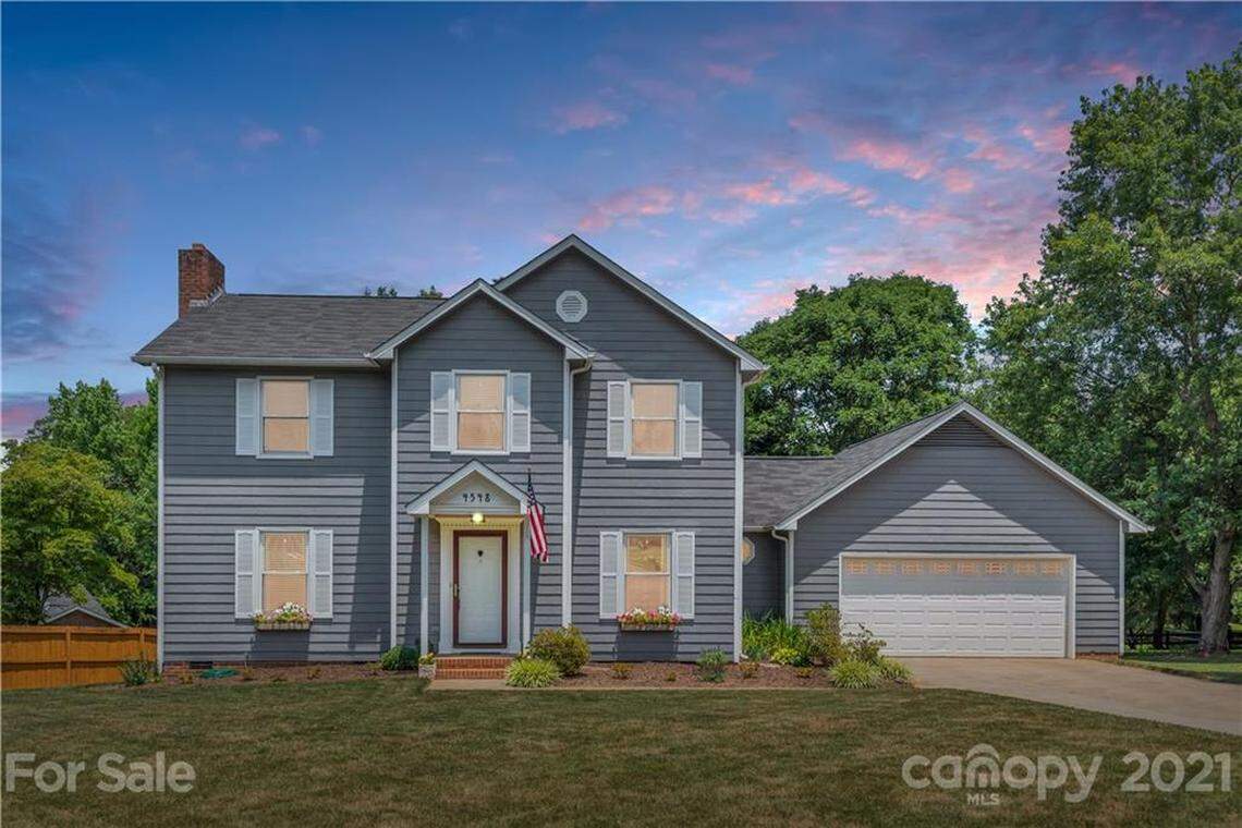 This home is located in Gastonia in the 28056 ZIP code.