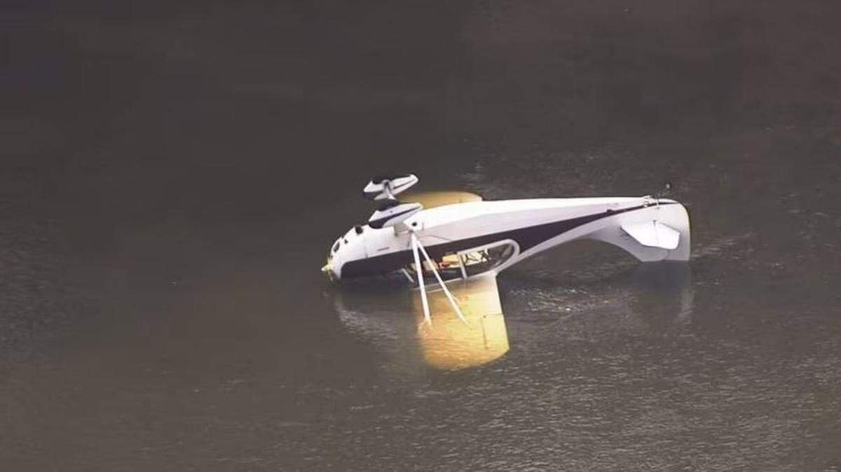 Plane upside-down in Catawba River on May, 5, 2023.