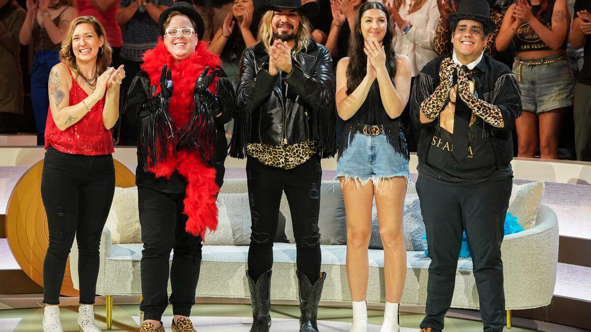 Five of Shania Twain’s most devoted supporters, including Charlotte’s Maggie Notter, second from right, battle it out to be crowned her biggest fan on a new episode of the unscripted musical series “Superfan.”