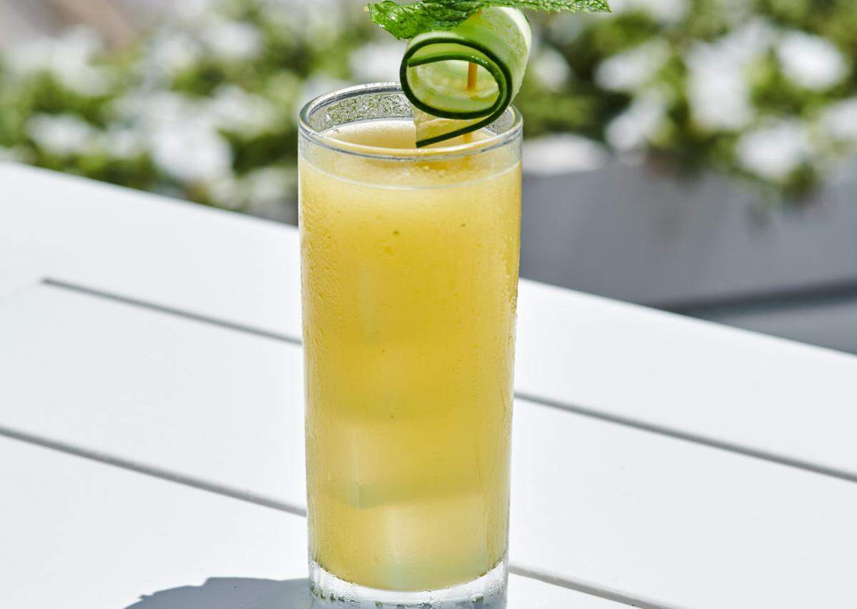 Bartaco’s drink offerings include aguas frescas and freshly squeezed lemonade and limeade.