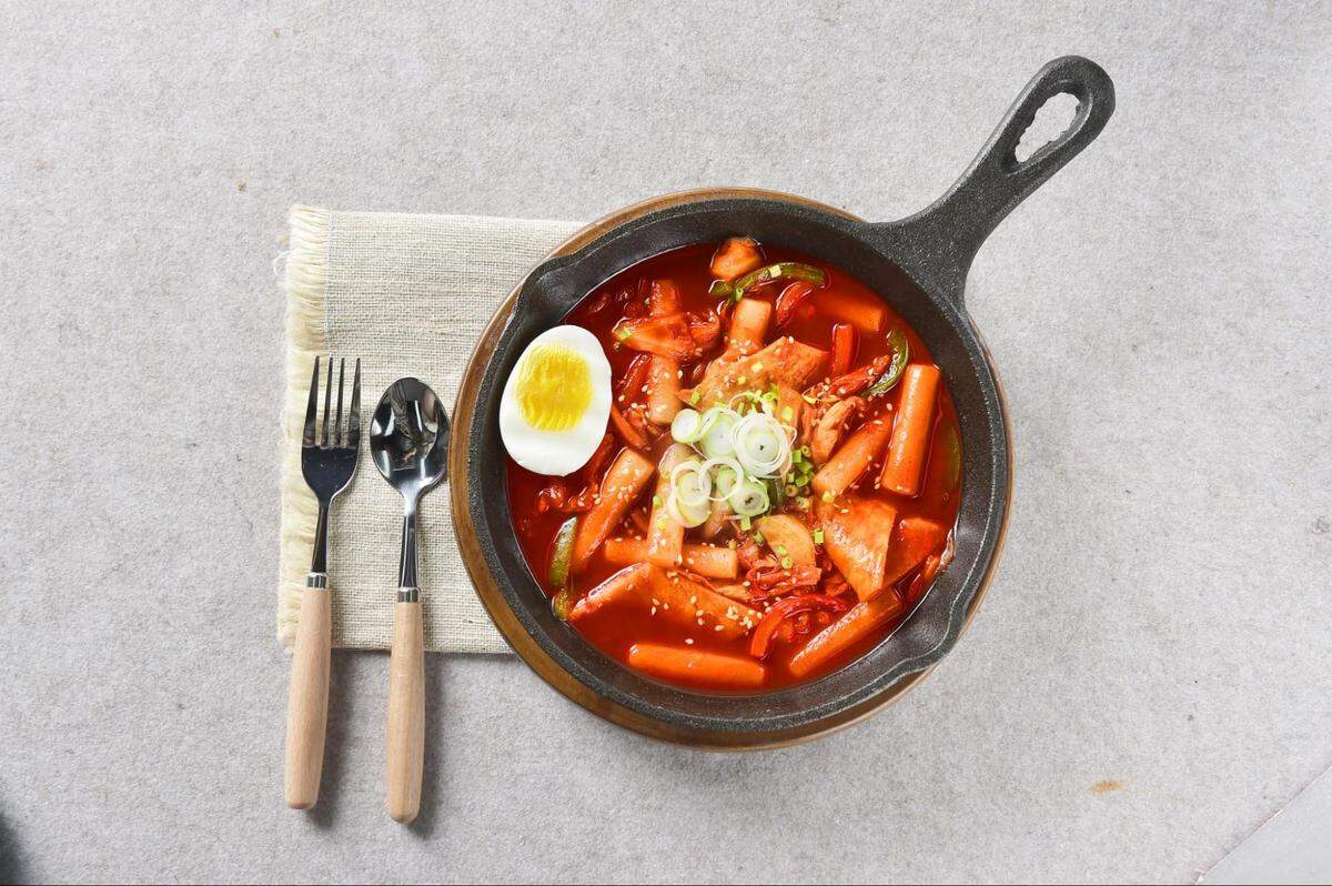 bb.q Chicken’s Ddeok-Bokki Rice.