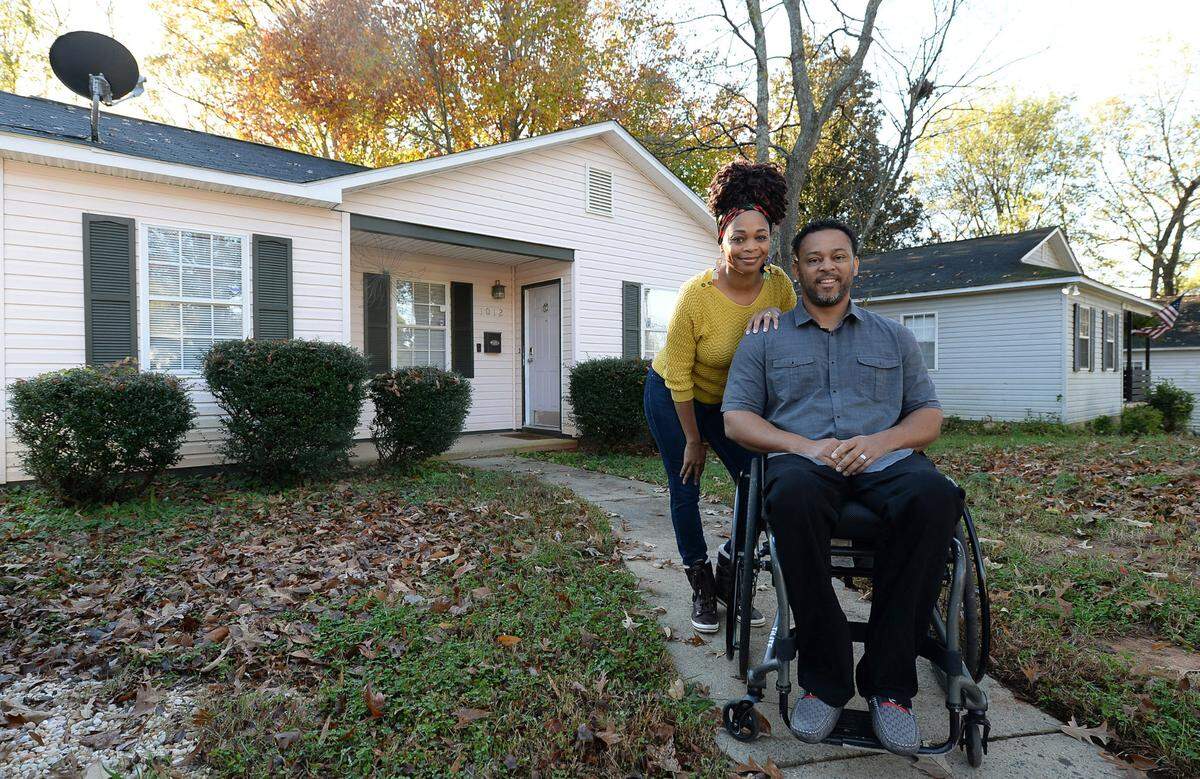 Chablis Dandridge and his wife, K. Devonne Dandridge on Monday, November 23, 2020. Chablis was convicted of drug and weapons charges and spent 13 years in federal prison. Since being released in 2017, he has worked with ex-offenders on policies to aid re-entry and rehabilitation. Chablis is a member of the Re-entry Housing Alliance, which is promoting a “Fair Chance” housing ordinance which would add protections to the city’s fair housing ordinance. It would prevent landlords from automatically screening out applicants with criminal records until they have considered other rental eligibility and allow prospective tenants to show evidence of rehabilitation to strengthen their case.