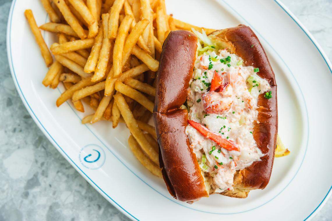 Catalina Kitchen + Bar’s Lobster and Shrimp Roll.