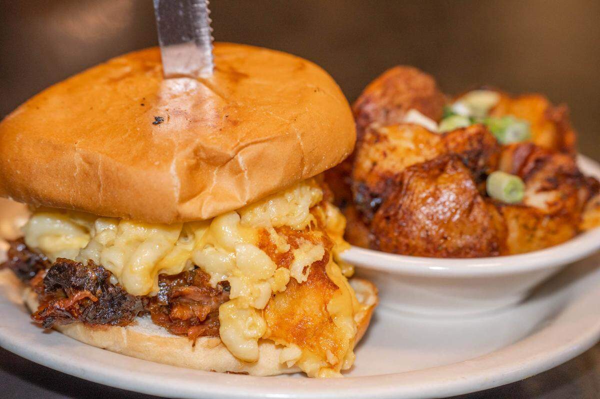 Mert’s Heart and Soul Mac Rib sandwich is a beef short rib topped with macaroni and cheese on top.