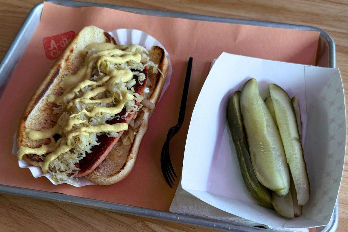 Clark’s Snack Bar opened in the former space of The Good Wurst Company on Central Avenue with a similar grill-out style menu.