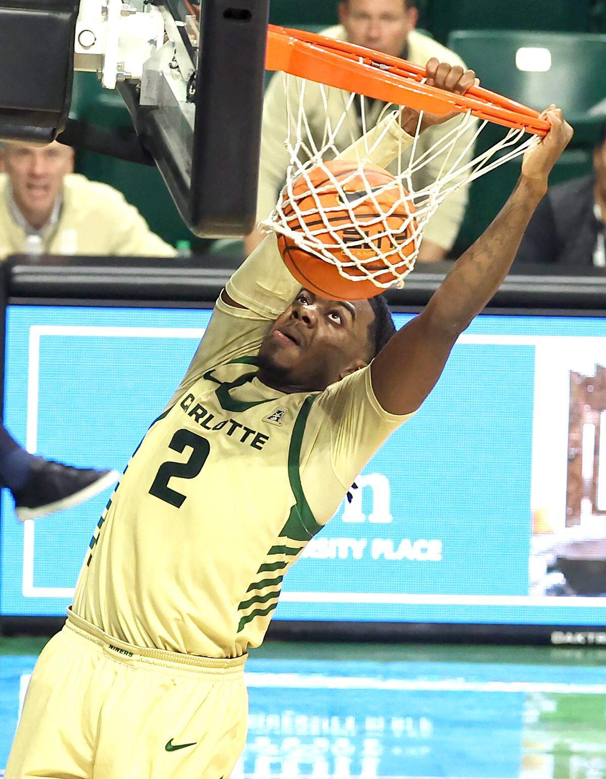 Charlotte 49ers guard Dezayne Mingo throws down a two-handed slam during action against Indiana State on Monday at Halton Arena. Charlotte defeated Indiana State 92-76.
