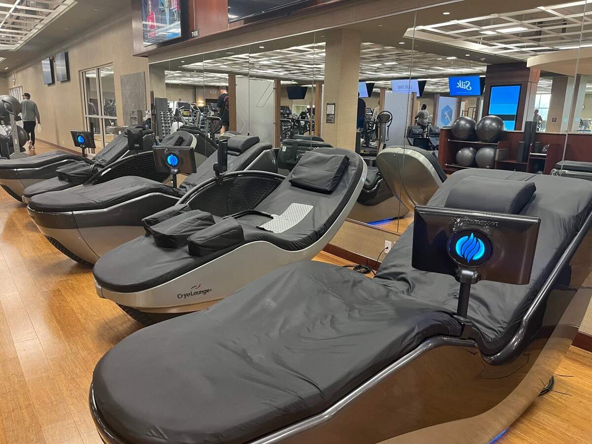 HydroMassage chairs at Life Time fitness offer an opportunity to help sore muscles recover after a workout.