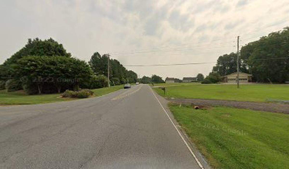 Charlotte developer Cambridge Properties has submitted a new plan for its proposed Witherspoon Woods community near Kistler Farm and Rocky River roads in east Mooresville.