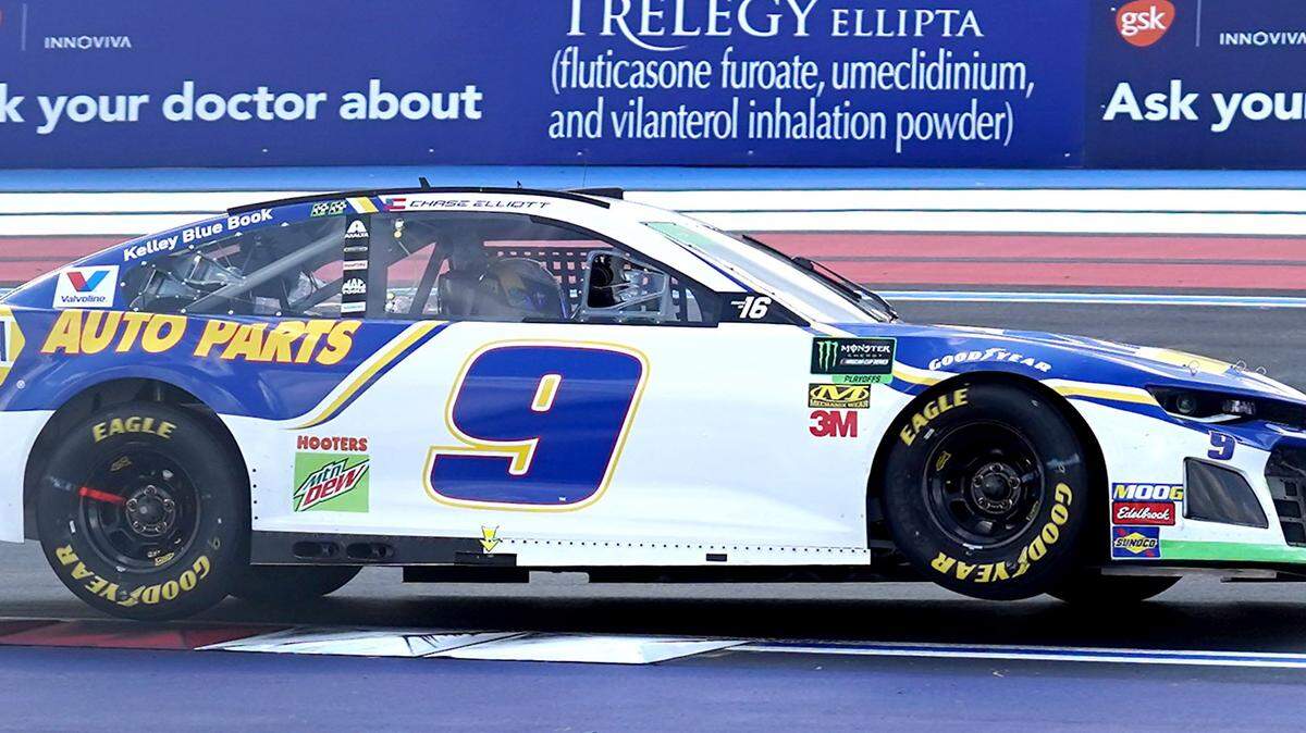 Chase Elliott wins NASCAR’s Roval 400 at Charlotte Motor Speedway