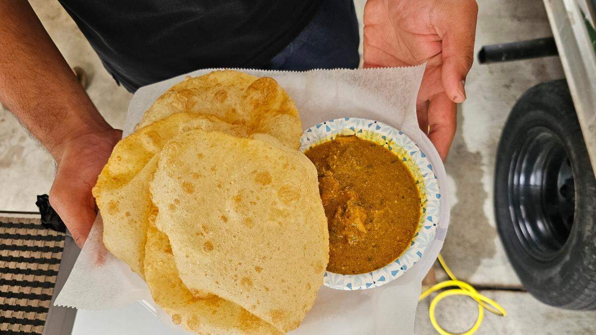 You can choose from a variety of curries at Triveni Supermarket’s food court.