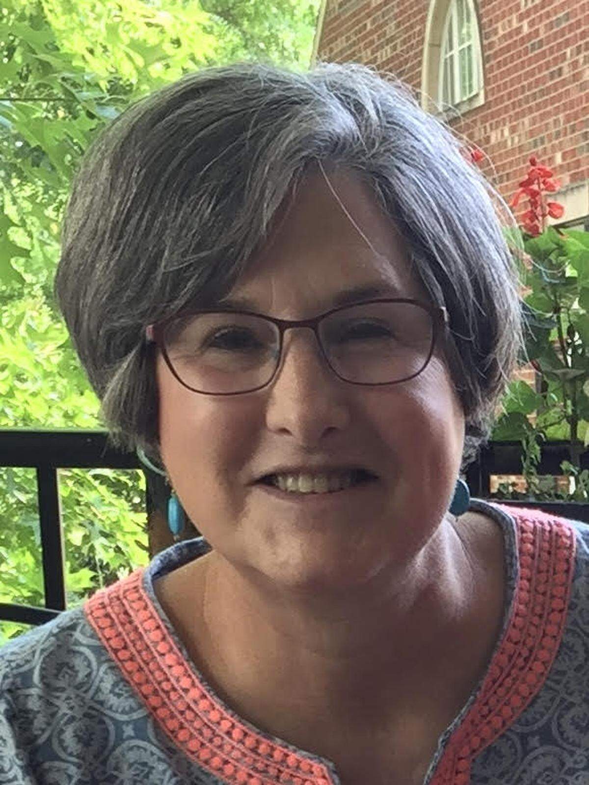 Cissy Carr